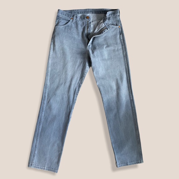 Grey vintage wranglers! - Picture 2 of 3